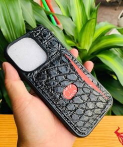 Ốp da cá sấu iPhone 14 Pro đen có ví nhỏ
