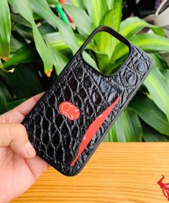Ốp lưng iPhone 14 Pro da thật gai lưng cá sấu