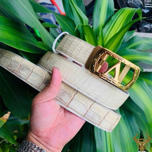 Thắt Lưng Da Cá Sấu Khóa Chữ V – Phụ Kiện Của Thành Công