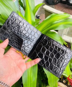 VYA83 – An Toàn Tuyệt Đối Cho Tiền Mặt & Thẻ Nhờ Kẹp Thép Cứng Cáp