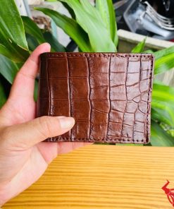 Ví Mini VFA8 Da Bụng Cá Sấu Màu Nâu Đất Sang Trọng
