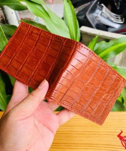 Ví Da Cá Sấu VFA8 Màu Nâu Sẫm Đẳng Cấp