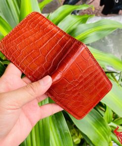 Sắc Đỏ Đầy Quyến Rũ – Tạo Ấn Tượng Từ Cái Nhìn Đầu Tiên