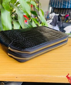Clutch thời trang da cá sấu đen mạnh mẽ và tiện lợi CIAA8