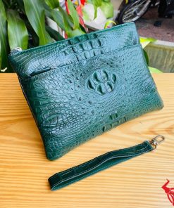 Túi clutch nam da cá sấu màu xanh CBDA4 nhỏ gọn, đậm cá tính.