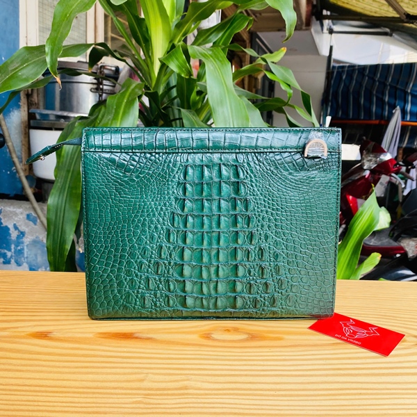 Phụ Kiện Thời Trang Quý Ông – Clutch Xanh Lá CKA4 Clutch nam da thật xanh lá – thẩm mỹ cổ điển và đậm cá tính.
