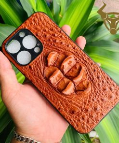 Ốp Lưng iPhone 16 Pro Da Cá Sấu Gù Thủ Công – Mạnh Mẽ và Tinh Tế