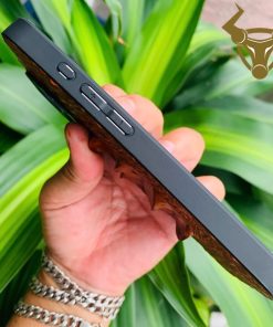 Ốp Lưng iPhone 16 Pro Da Gù Cá Sấu Thật – Vẻ Đẹp Tự Nhiên, Độ Bền Vượt Thời Gian
