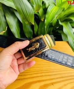 Thắt lưng cá sấu doanh nhân – sang trọng, mạnh mẽ và bản lĩnh.