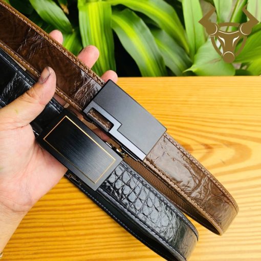 Thắt lưng vân da cá sấu FAA9B2 cá tính, riêng biệt.