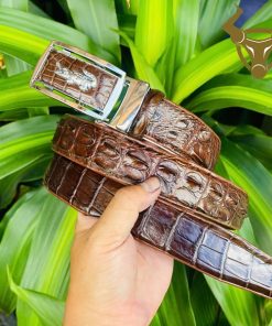 Thắt lưng da cá sấu nam mặt khóa trắng vàng bản to sang trọng.