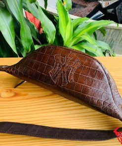 Túi TTA8 – bạn đồng hành năng động cho lối sống hiện đại.