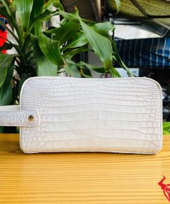 Clutch CGA8 – lựa chọn thể hiện đẳng cấp phái mạnh.