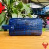 Clutch da bụng cá sấu xanh patina CGA8 độc đáo và sang trọng.