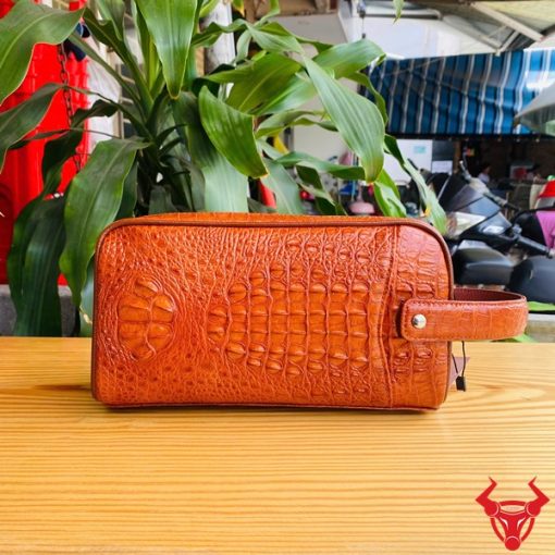 Clutch da cá sấu nâu đỏ CGA4 – biểu tượng nam tính đỉnh cao.