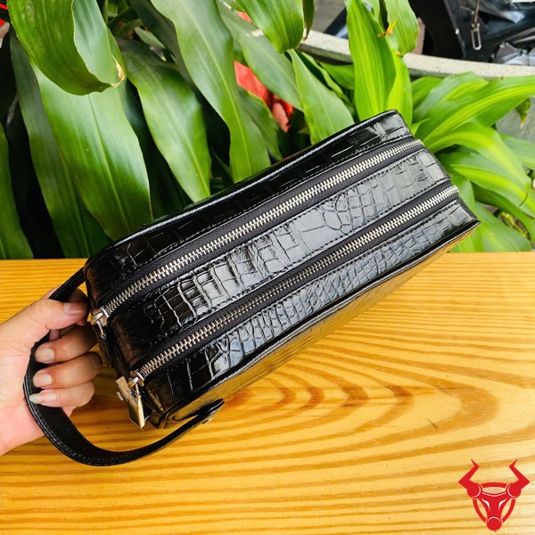 Thời Trang Quý Ông – Clutch Da Cá Sấu Đen Lịch Lãm Clutch da cá sấu nam đẳng cấp – phụ kiện khẳng định bản lĩnh.