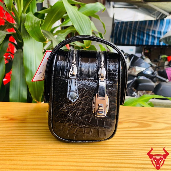Đỉnh Cao Thủ Công – Clutch Da Cá Sấu Nam Sang Trọng Túi clutch nam thủ công da cá sấu CGA8 – đỉnh cao chế tác.