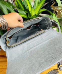 Túi đeo iPad nam da cá sấu – thể hiện phong cách cá nhân