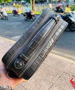 Túi xách da cá sấu gù màu xám trung tính CJA4