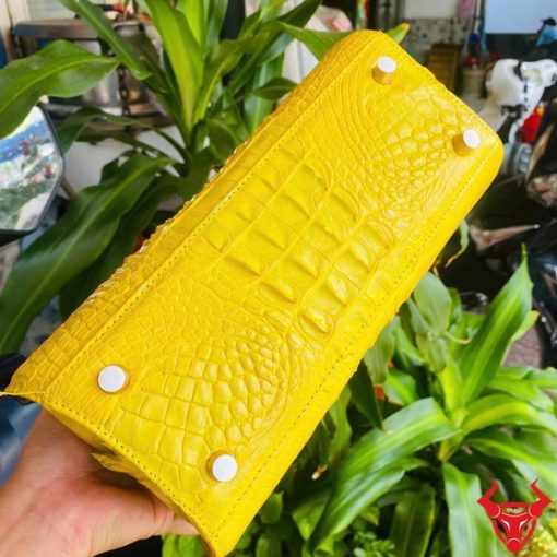 Túi HM-1 – sự kết hợp giữa kỹ thuật chế tác & gu thẩm mỹ đỉnh cao.