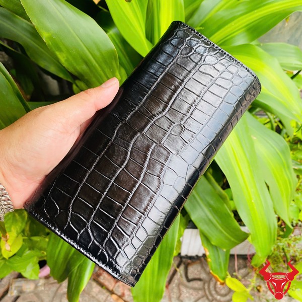 Ví Ba Gấp Nam Nữ Da Bụng Cá Sấu Cao Cấp BLAA8 Ví ba gấp cao cấp từ da bụng cá sấu BLAA8 màu đen