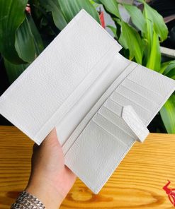 Ví nữ thời thượng hai gấp từ da cá sấu bạch tạng