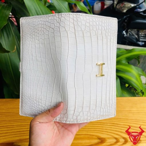 Ví nữ cao cấp BYA8 da cá sấu hai gấp sang trọng