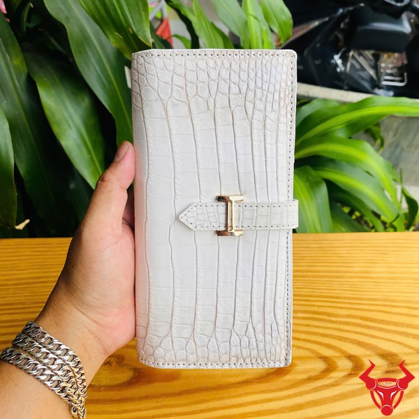 Ví Cầm Tay Nữ Da Cá Sấu Bạch Tạng Sang Trọng BYA8 Ví cầm tay nữ da cá sấu bạch tạng sang trọng hai gấp BYA8