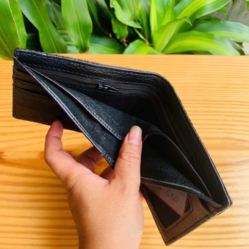 Ví nam cá sấu thật VBA7 thiết kế độc bản từ phần gù và lưng tự nhiên.