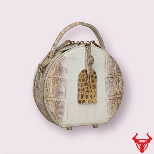 Đỉnh cao của thủ công và phong cách thời trang.