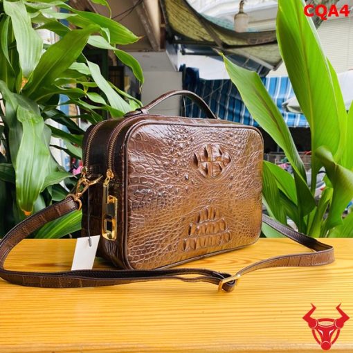 Clutch cá sấu nâu đất, cao cấp.