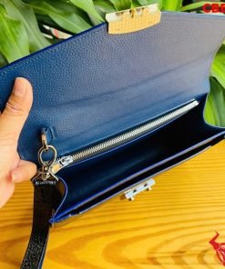 Clutch cá sấu đen cao cấp.