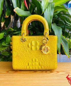 Túi xách nữ da cá sấu màu vàng chanh sang trọng nổi bật