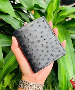 Ví mini thời trang nam form đứng độc đáo.